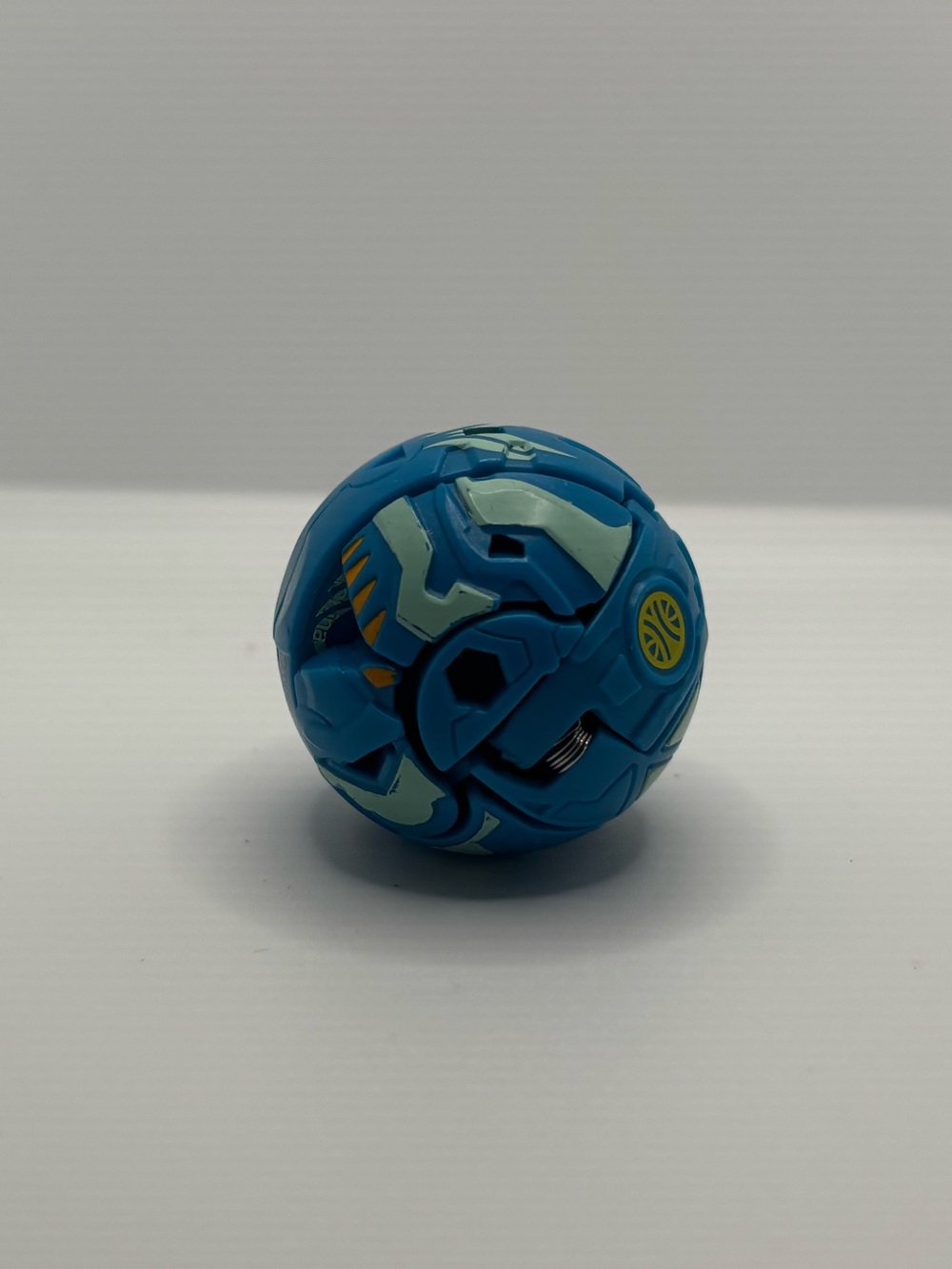 Bakugan Howlkor Blue Aquos Armored Alliance B400 Battle Brawlers
